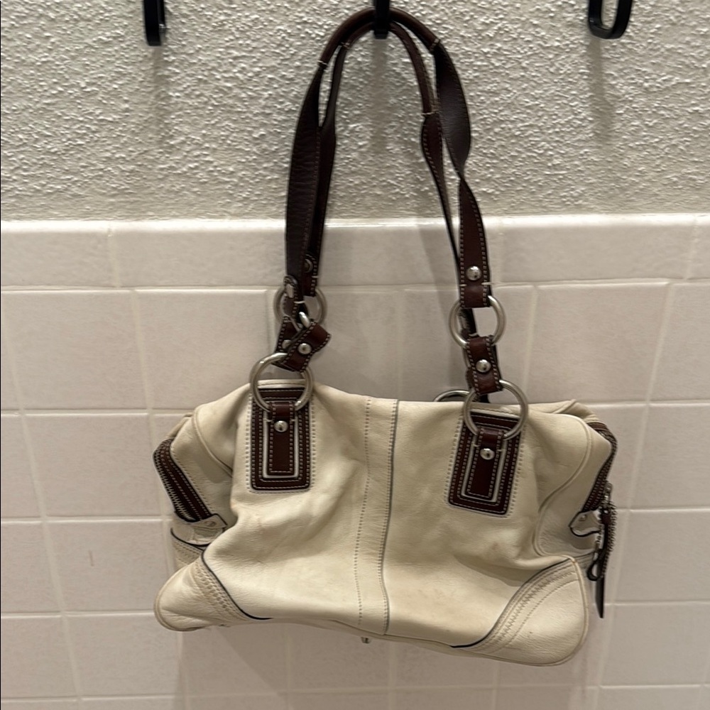 2006 Coach SoHo Satchel Purse